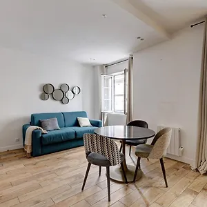 152-suite-sylvie-superb-studio-pmr.fr-paris.fr/